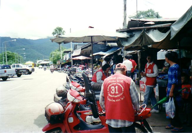 Motorbikes in Mae Hong Son