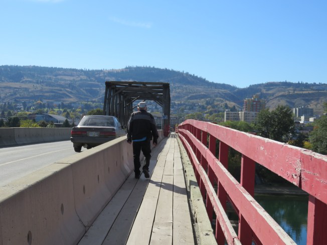 Crossing on the Red Bridge
